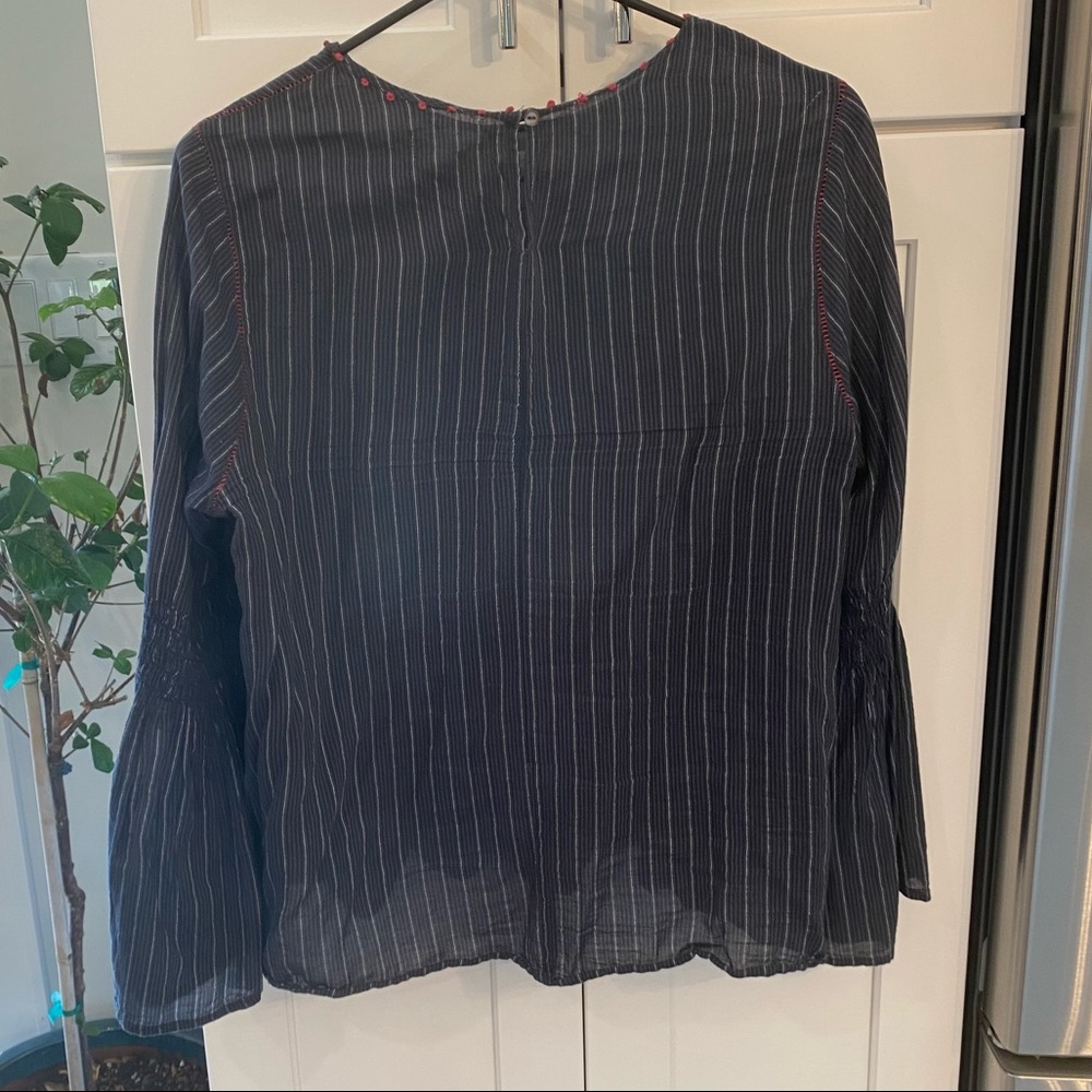 Velvet Top 🌠 - Picture 2 of 4